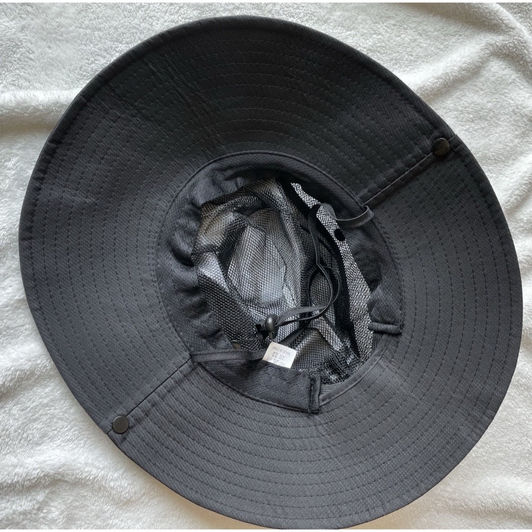 ブラック　UVカット日よけ帽 サファリハット つば広 折りたたみ　アウトドア レディースの帽子(ハット)の商品写真