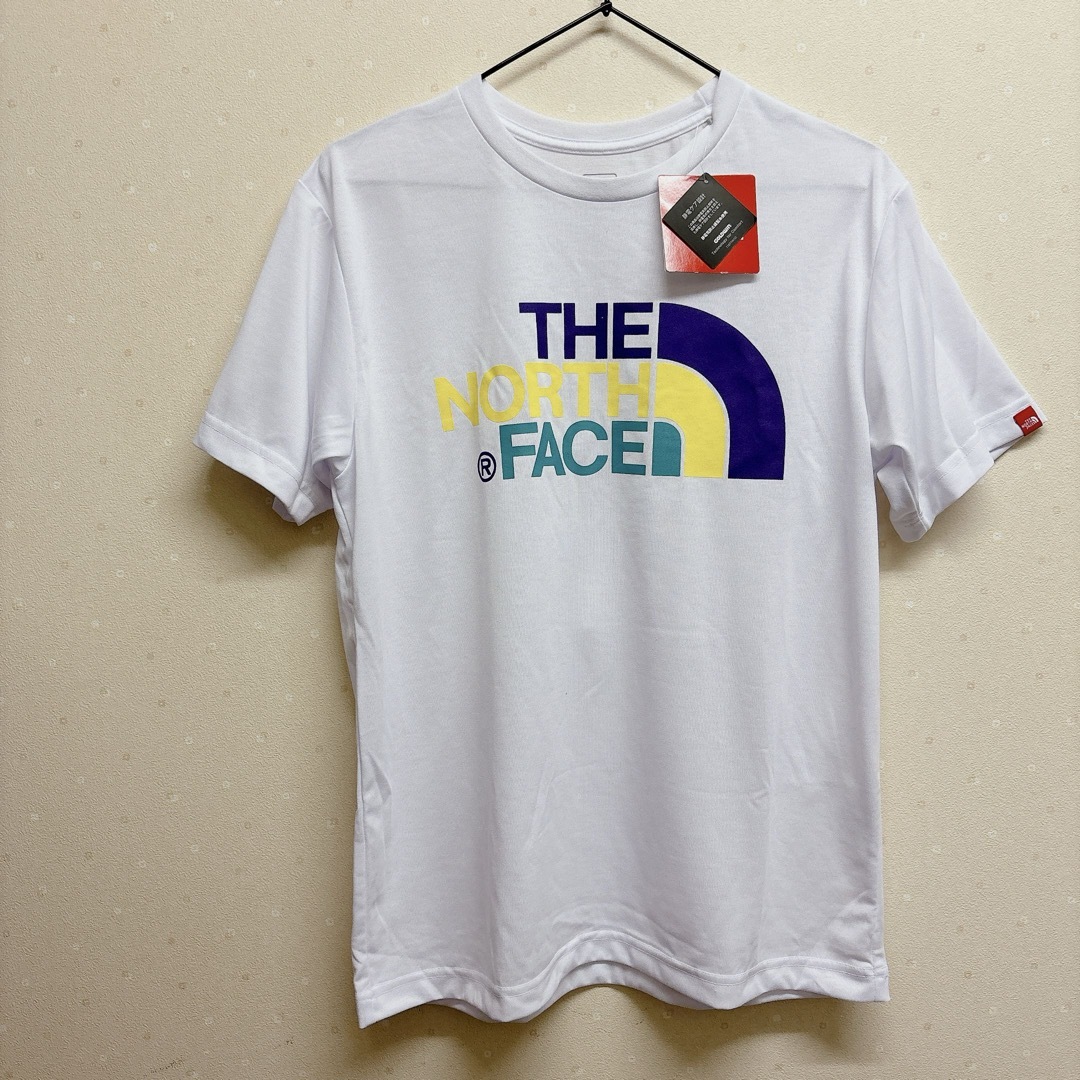 THE NORTH FACE(ザノースフェイス)のTHE NORTH FACE  ノースフェイス 半袖 ロゴTシャツ メンズのトップス(Tシャツ/カットソー(半袖/袖なし))の商品写真