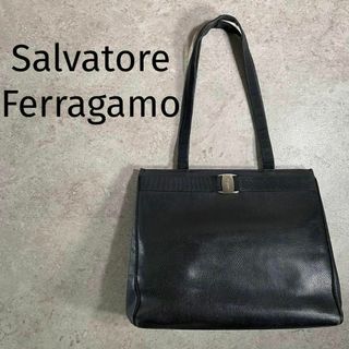 Salvatore Ferragamo - イタリー製 salvatore ferragamoトートバッグ ヴェラリボン