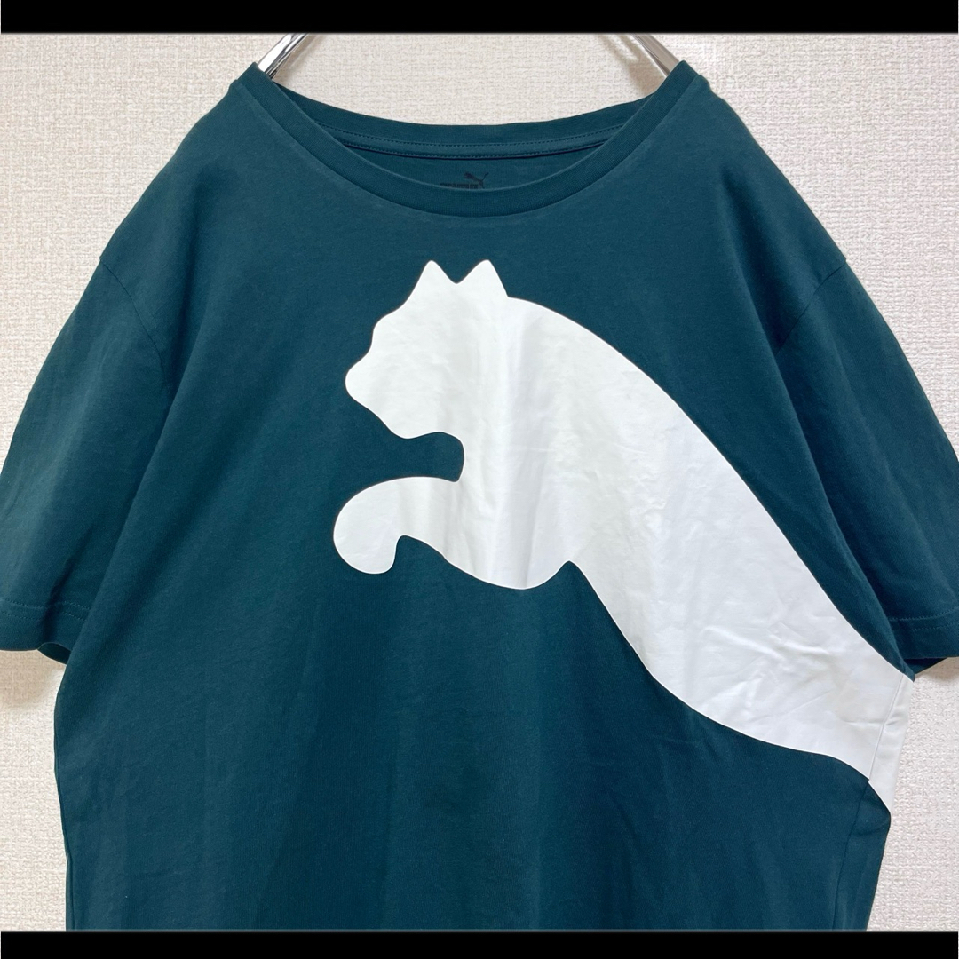 PUMA(プーマ)のPUMA プーマ Tシャツ 半袖 グリーン でかロゴ メンズのトップス(Tシャツ/カットソー(半袖/袖なし))の商品写真