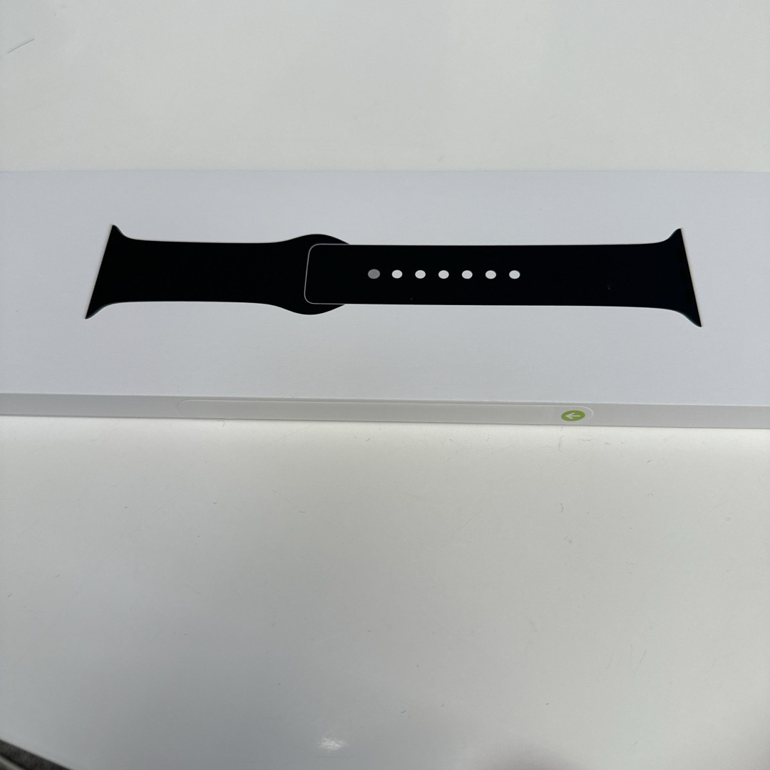 Apple(アップル)のApple Watch 純正スポーツバンド45mm新品未開封 メンズの時計(ラバーベルト)の商品写真