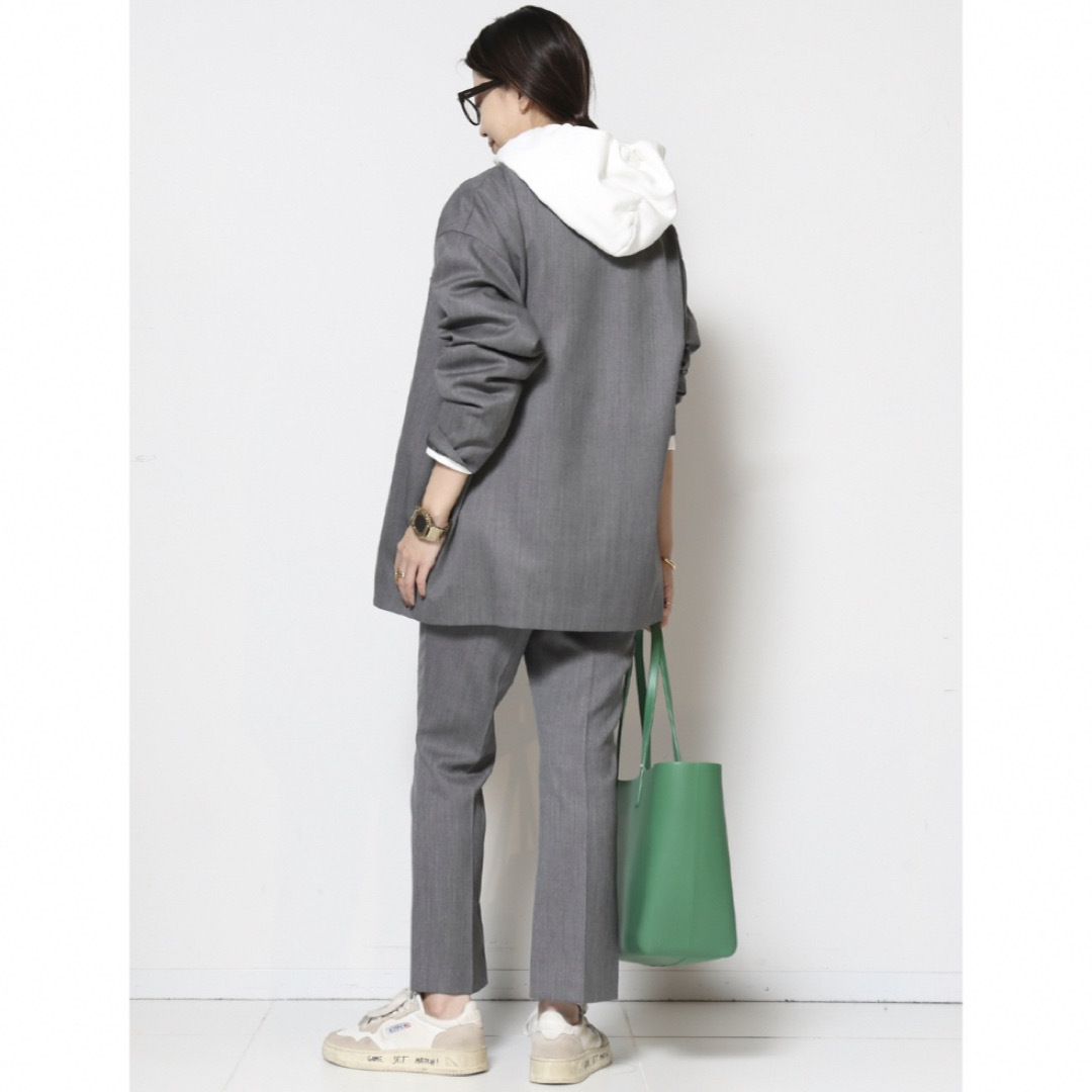 DEUXIEME CLASSE(ドゥーズィエムクラス)のCol Pierrot WOOL GABARDINE RELAXジャケットパンツ レディースのジャケット/アウター(テーラードジャケット)の商品写真