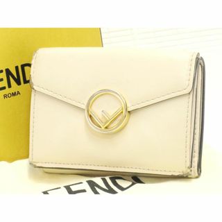 フェンディ(FENDI)のフェンディ　三つ折り財布　ライトベージュ系　FENDI　18683106(財布)