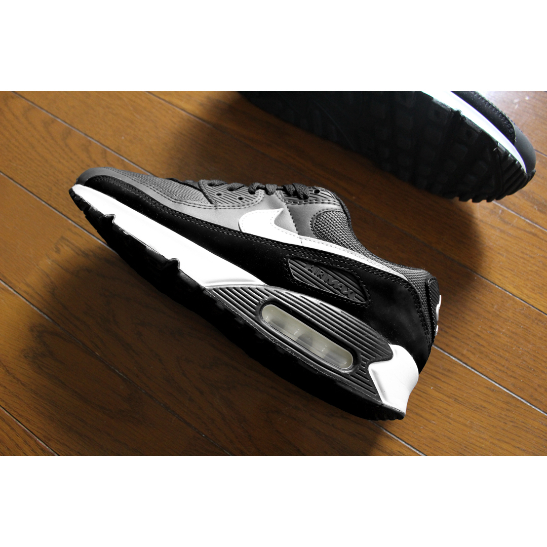 NIKE(ナイキ)のNIKE AIR MAX 90 Black 27.0 メンズの靴/シューズ(スニーカー)の商品写真