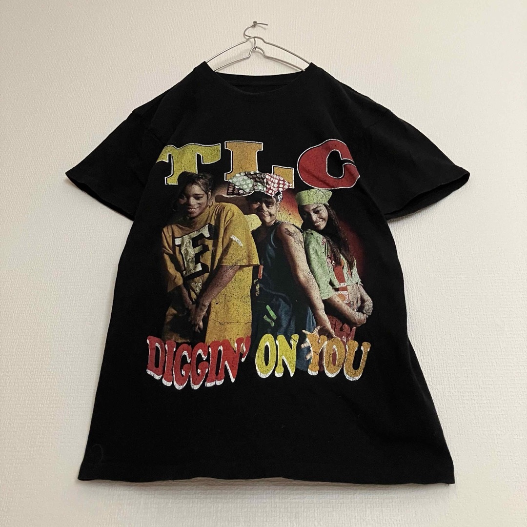 MUSIC TEE(ミュージックティー)のTLCティーエルシーR&BバンドTシャツtシャツバンTバンtビッグロゴ人物古着黒 メンズのトップス(Tシャツ/カットソー(半袖/袖なし))の商品写真