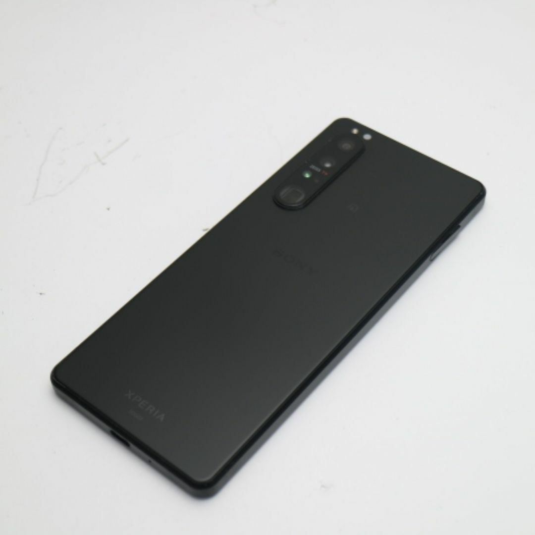 SONY(ソニー)の良品中古 Xperia 1 III SOG03 フロストブラック SIMロック解除済み M555 スマホ/家電/カメラのスマートフォン/携帯電話(スマートフォン本体)の商品写真