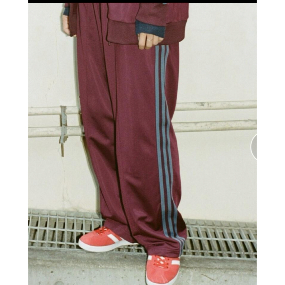 adidas(アディダス)のベッケンバウアー トラックパンツ マルーン 常田大希着用　同型色違い メンズのパンツ(その他)の商品写真
