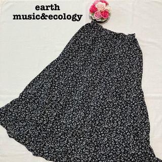 アースミュージックアンドエコロジー(earth music & ecology)のアースミュージックアンドエコロジー レディース　花柄　ロングスカートフリーサイズ(ロングスカート)