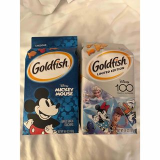 海外限定　Gold Fish 限定100周年ディズニーミッキーマウス ２パック(菓子/デザート)