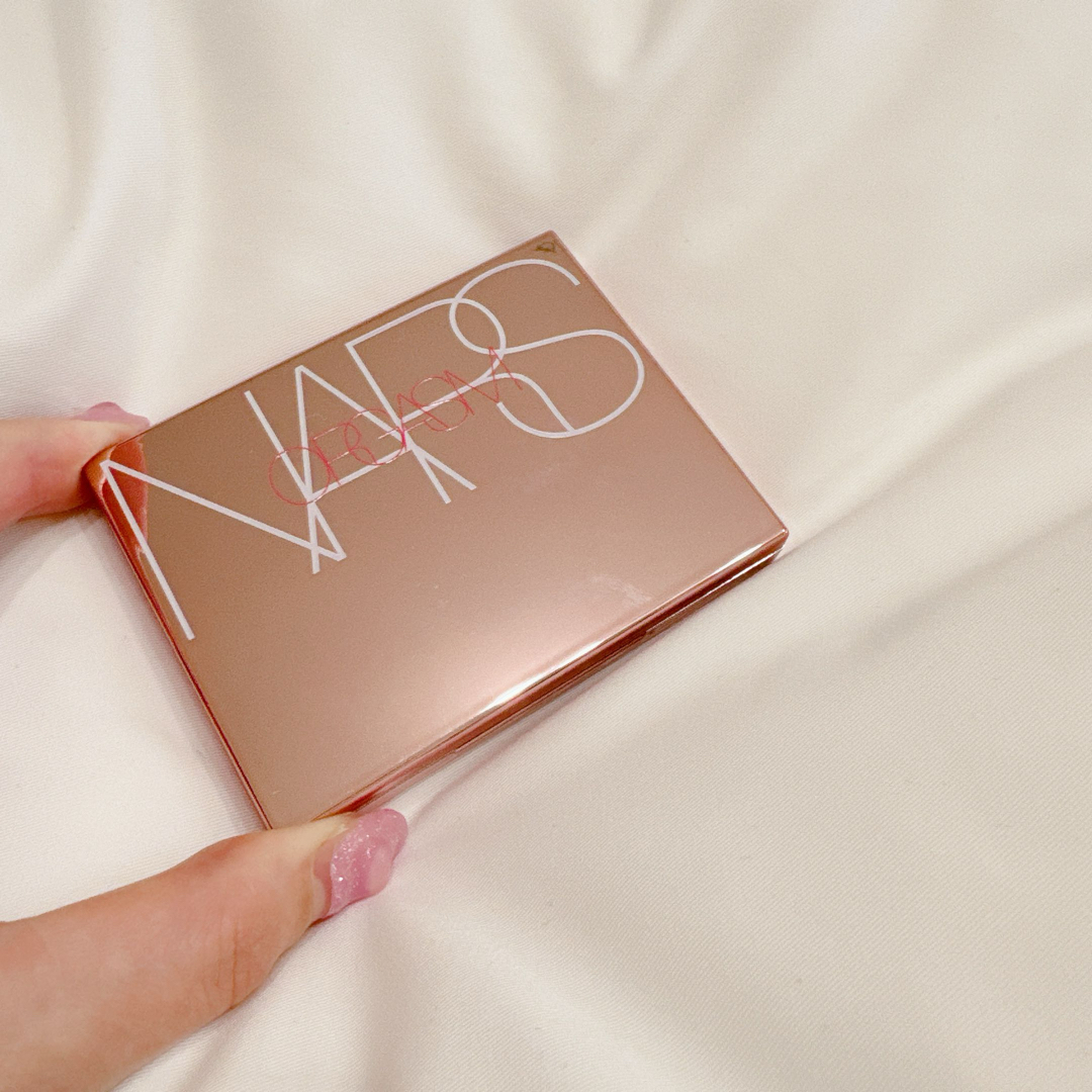 美品　NARS ブラッシュ　01757 コスメ/美容のベースメイク/化粧品(チーク)の商品写真