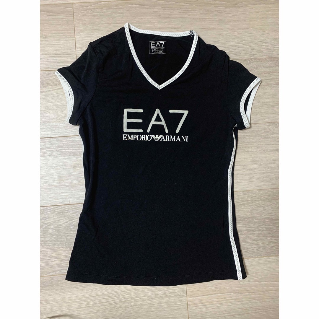EMPORIO ARMANI EA7(エンポリオアルマーニイーエーセブン)のEMPORIO ARMANI レディースのトップス(Tシャツ(半袖/袖なし))の商品写真