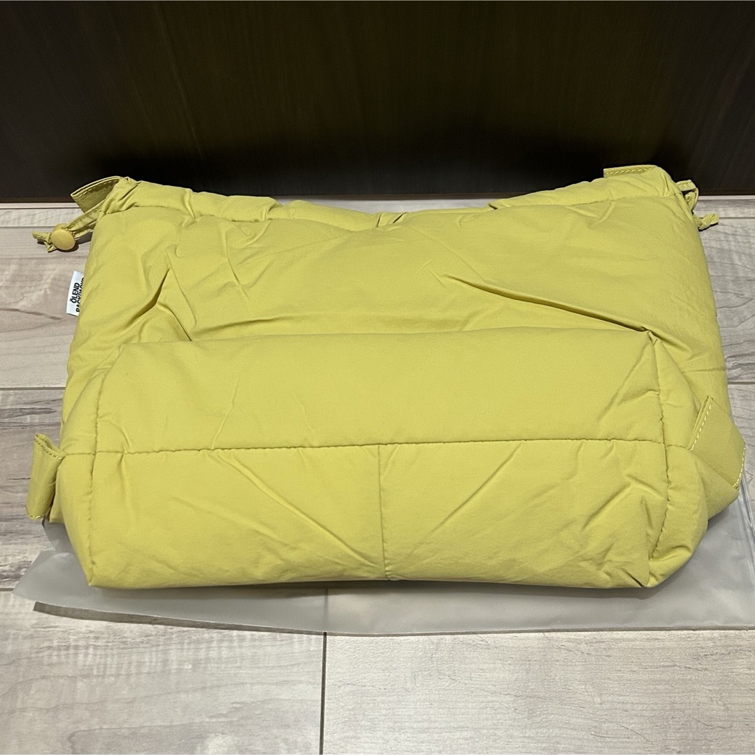  OLEND Ona Soft Bag トートバッグ レディースのバッグ(ショルダーバッグ)の商品写真