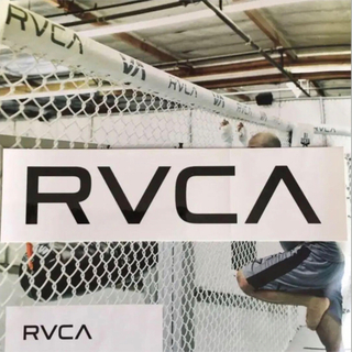ルーカ(RVCA)のRVCAルーカUS限定ホワイトベースBIGボックスロゴステッカーラスト1(サーフィン)