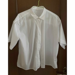 イオン(AEON)のシャツ　L  半袖　白　COOL(シャツ/ブラウス(半袖/袖なし))