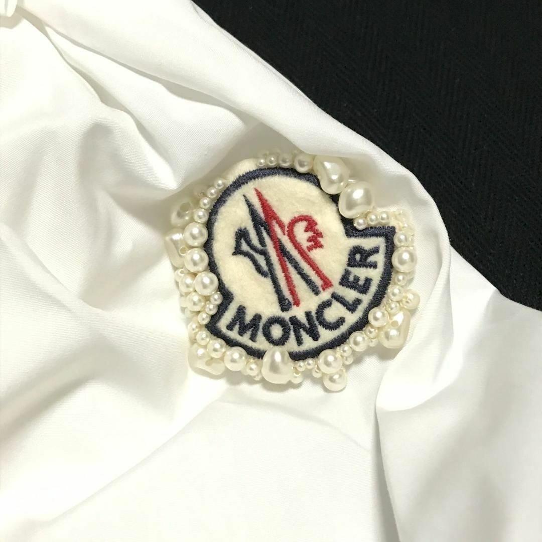 MONCLER(モンクレール)のXS　MONCLER SIMONE ROCHA　花柄　Tシャツ　シモーネロシャ レディースのトップス(Tシャツ(半袖/袖なし))の商品写真