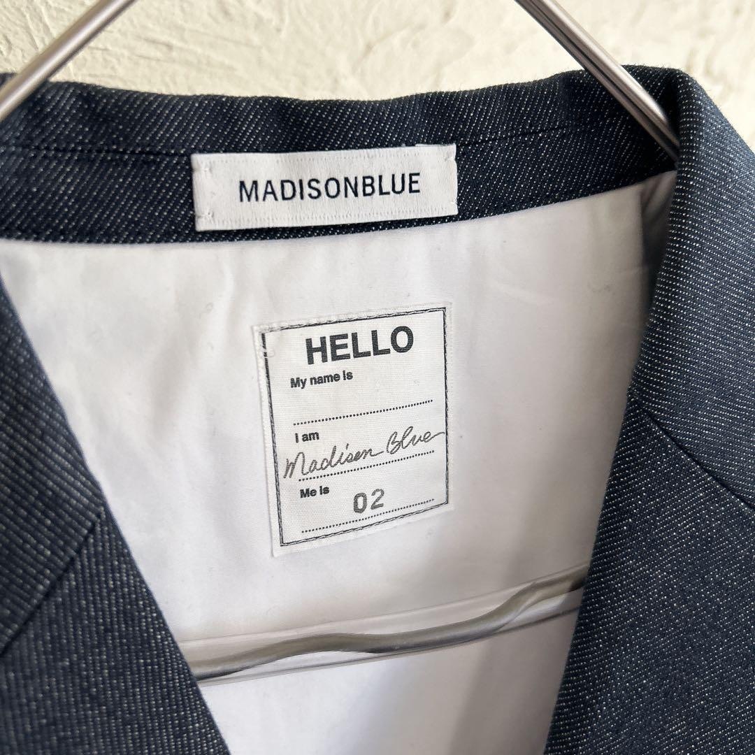 MADISONBLUE(マディソンブルー)の【新品】 MADISON BLUE デニムブレザー 刺繍ワッペン定価97000円 レディースのジャケット/アウター(テーラードジャケット)の商品写真