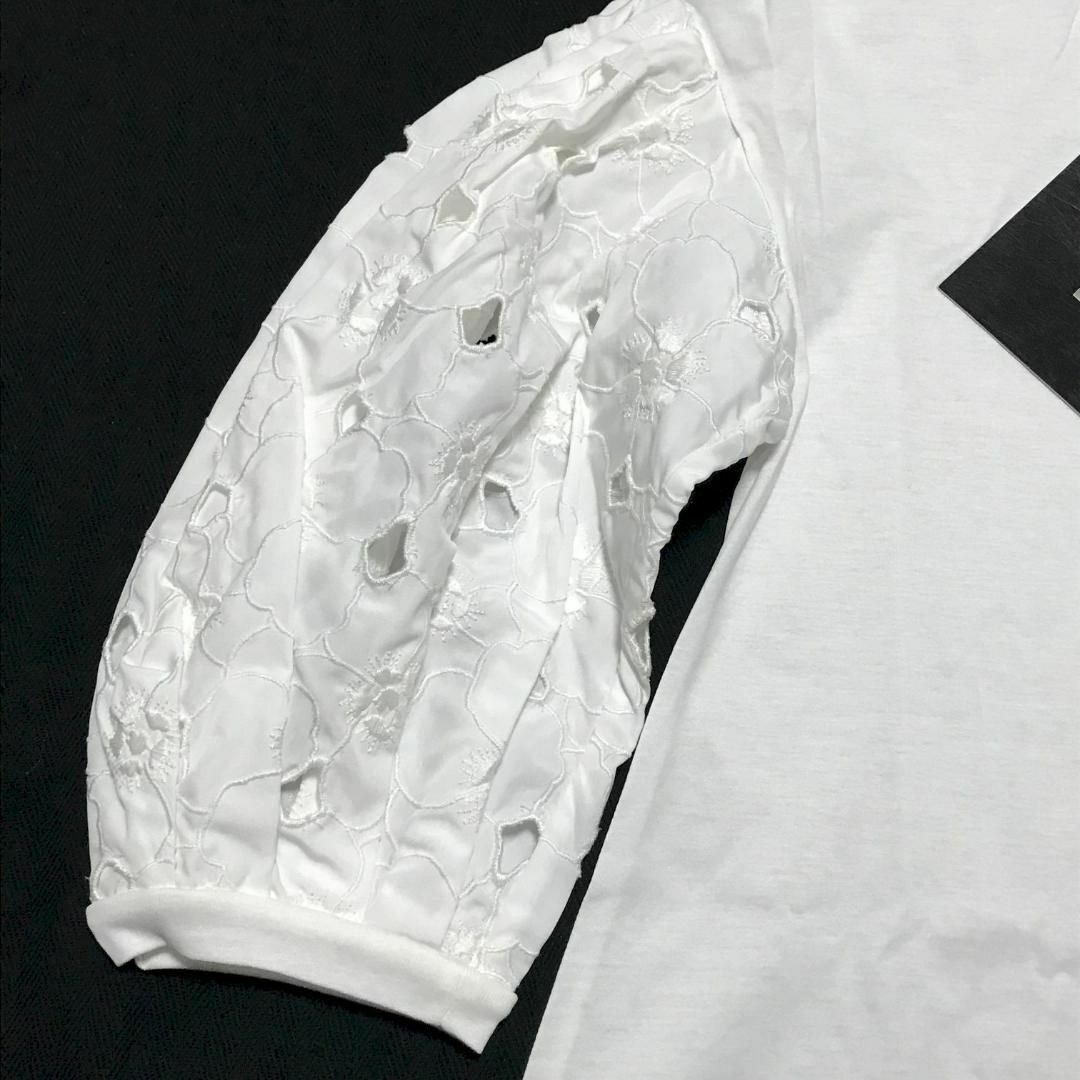 MONCLER(モンクレール)のS　MONCLER SIMONE ROCHA　袖レース Tシャツ　シモーネロシャ レディースのトップス(Tシャツ(長袖/七分))の商品写真