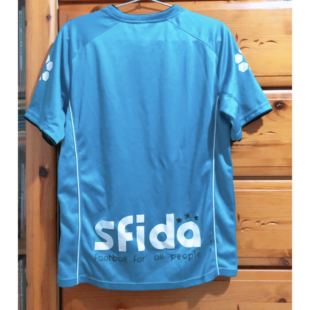 sfida(スフィーダ)のtシャツ　ブルー　Sfida ロゴ　美品　フットボール　サッカー　スポーツ メンズのトップス(Tシャツ/カットソー(半袖/袖なし))の商品写真