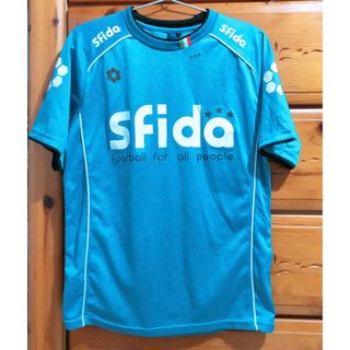 スフィーダ(sfida)のtシャツ　ブルー　Sfida ロゴ　美品　フットボール　サッカー　スポーツ(Tシャツ/カットソー(半袖/袖なし))