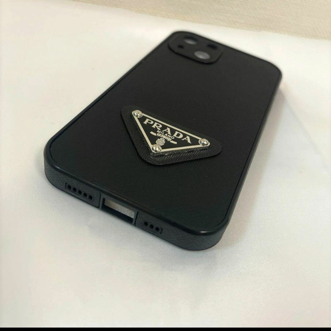 PRADA(プラダ)のPRADA プラダ iPhoneケース iPhone15 スマホ/家電/カメラのスマホアクセサリー(iPhoneケース)の商品写真