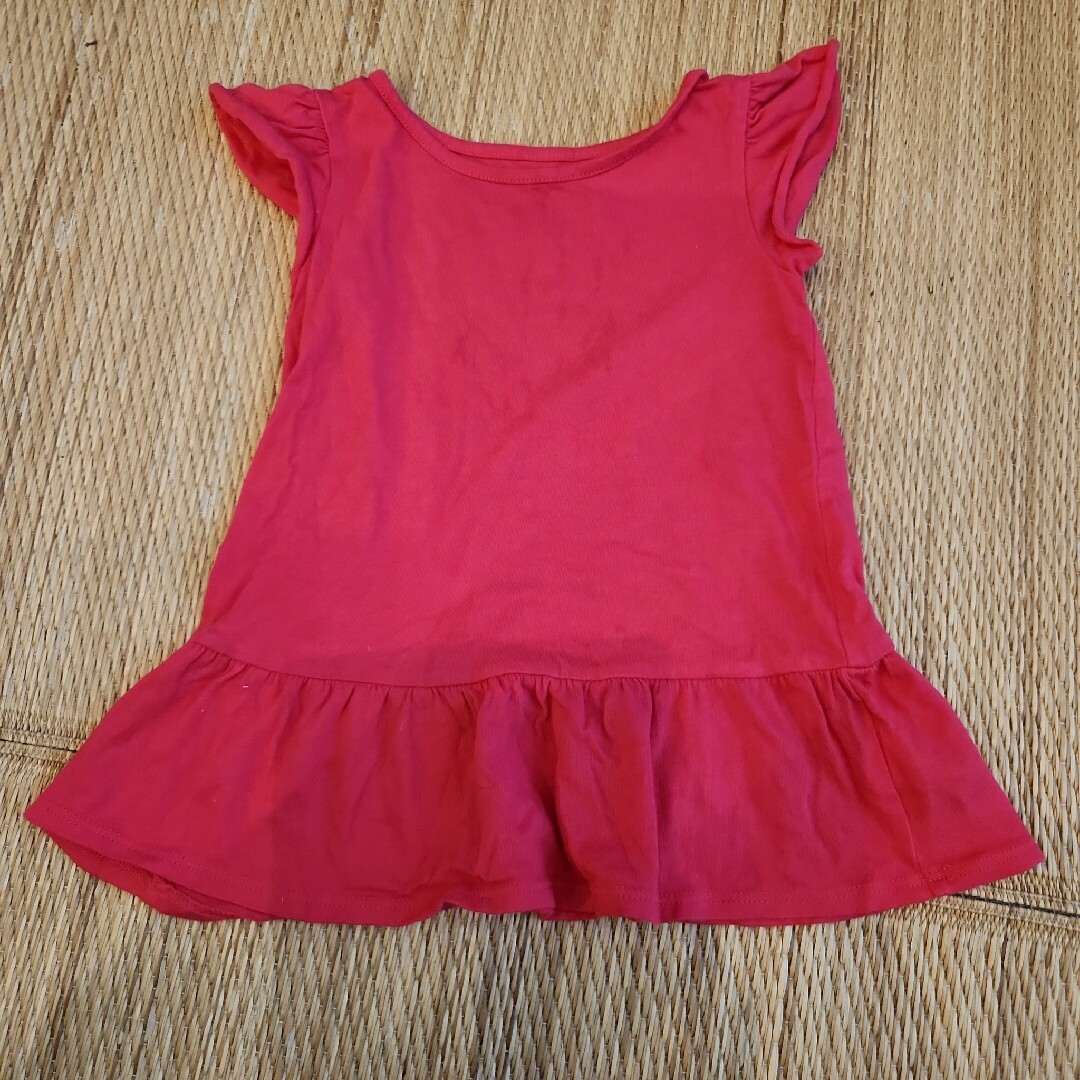 babyGAP(ベビーギャップ)のベビーギャップ　ノースリーブ　カットソー　95センチ キッズ/ベビー/マタニティのキッズ服女の子用(90cm~)(Tシャツ/カットソー)の商品写真