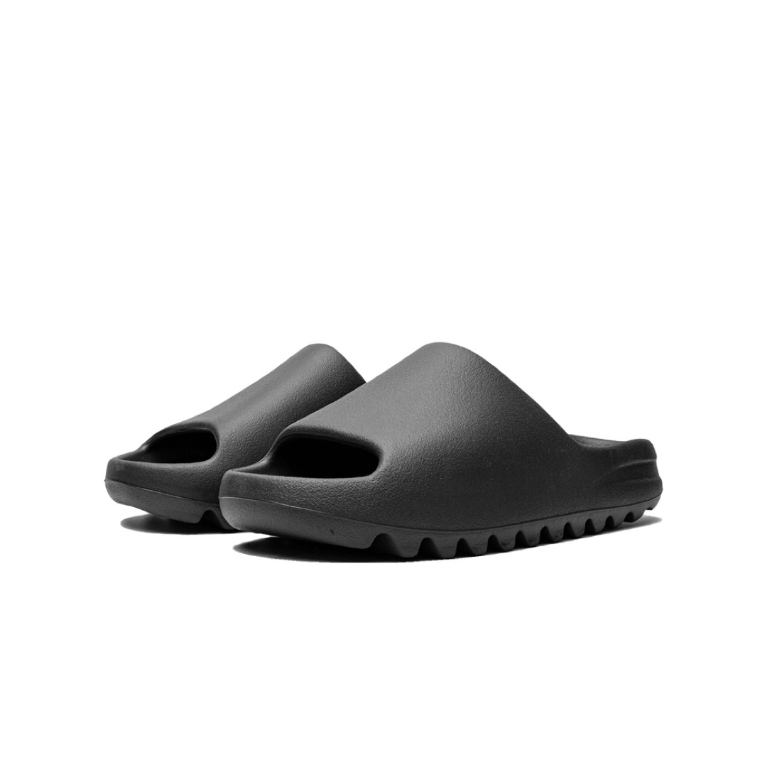 adidas(アディダス)のYEEZY slide 26.5cm adidas イージー サンダル メンズの靴/シューズ(スニーカー)の商品写真