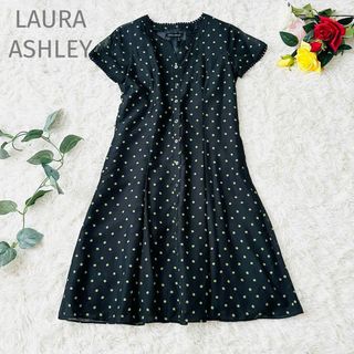 ローラアシュレイ(LAURA ASHLEY)のローラアシュレイ　ワンピース　半袖　りんご　総柄(ロングワンピース/マキシワンピース)