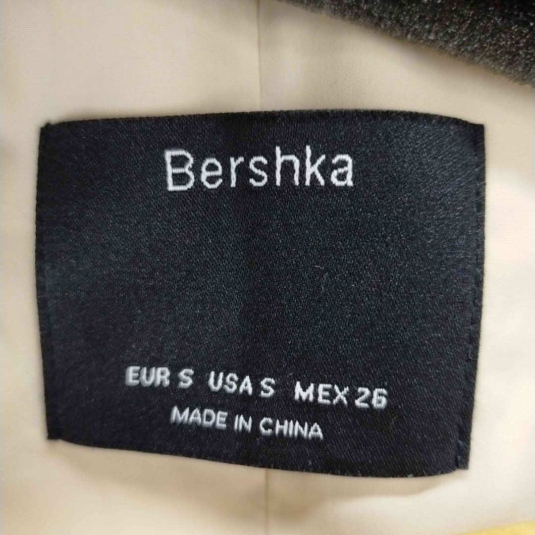 Bershka(ベルシュカ)のBERSHKA(ベルシュカ) スエードフリンジジャケット レディース アウター レディースのジャケット/アウター(その他)の商品写真