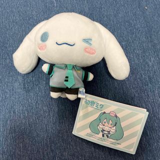 サンリオ - 初音ミク　シナモンロール　ぬいぐるみ　キーホルダー