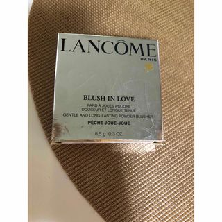 ランコム(LANCOME)のランコム　ブラッシュ　インラヴ　ペシュ　ジュージュー　ほお紅　イタリア製鏡付き(チーク)