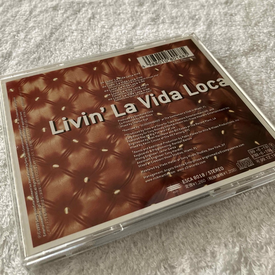 リビン・ラ・ビダ・ロカ エンタメ/ホビーのCD(ポップス/ロック(洋楽))の商品写真