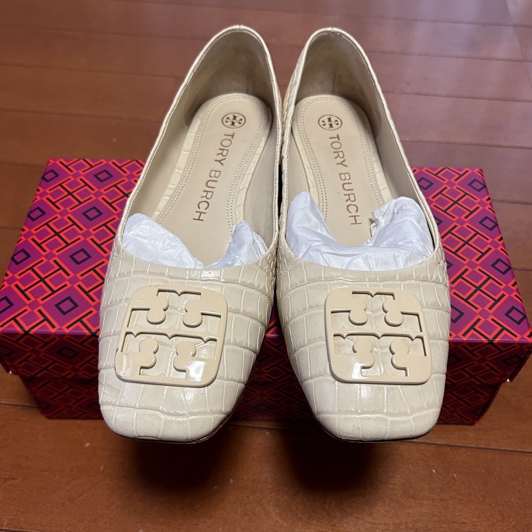 Tory Burch(トリーバーチ)のトリーバーチ　シューズ　7.5（24.5） レディースの靴/シューズ(ローファー/革靴)の商品写真