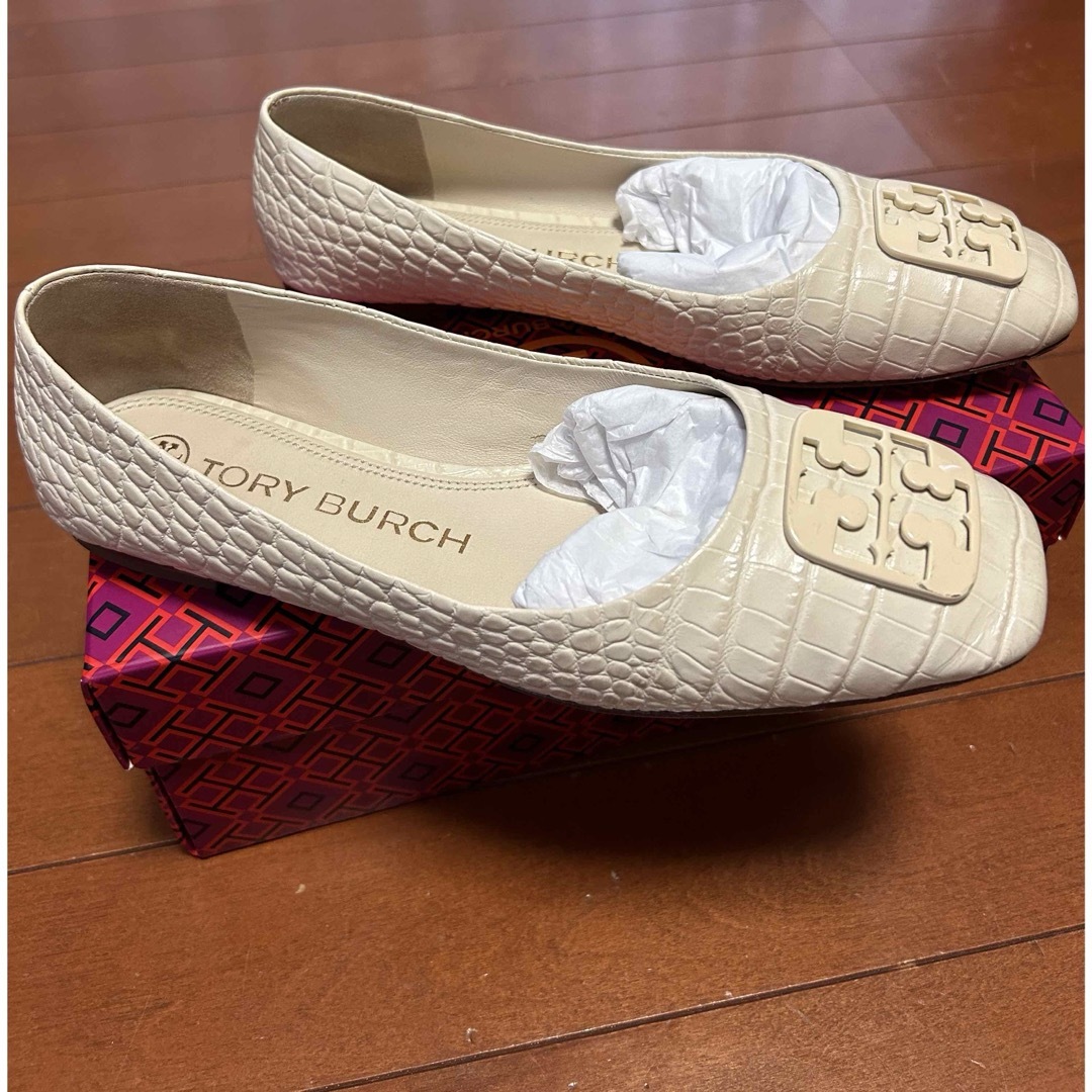 Tory Burch(トリーバーチ)のトリーバーチ　シューズ　7.5（24.5） レディースの靴/シューズ(ローファー/革靴)の商品写真