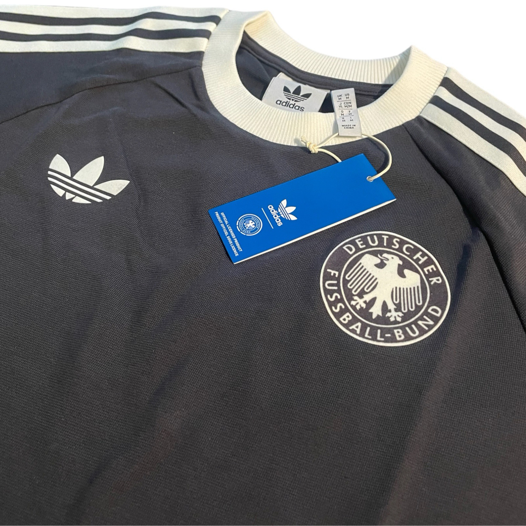 adidas(アディダス)の新品未使用！アディダス　3ストライプ　Tシャツ　Mサイズ メンズのトップス(Tシャツ/カットソー(半袖/袖なし))の商品写真