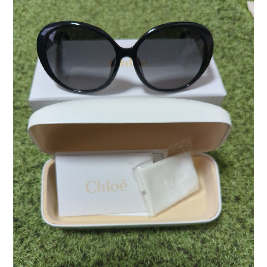 Chloe(クロエ)のChloe　クロエ　サングラス　美品 メンズのファッション小物(サングラス/メガネ)の商品写真