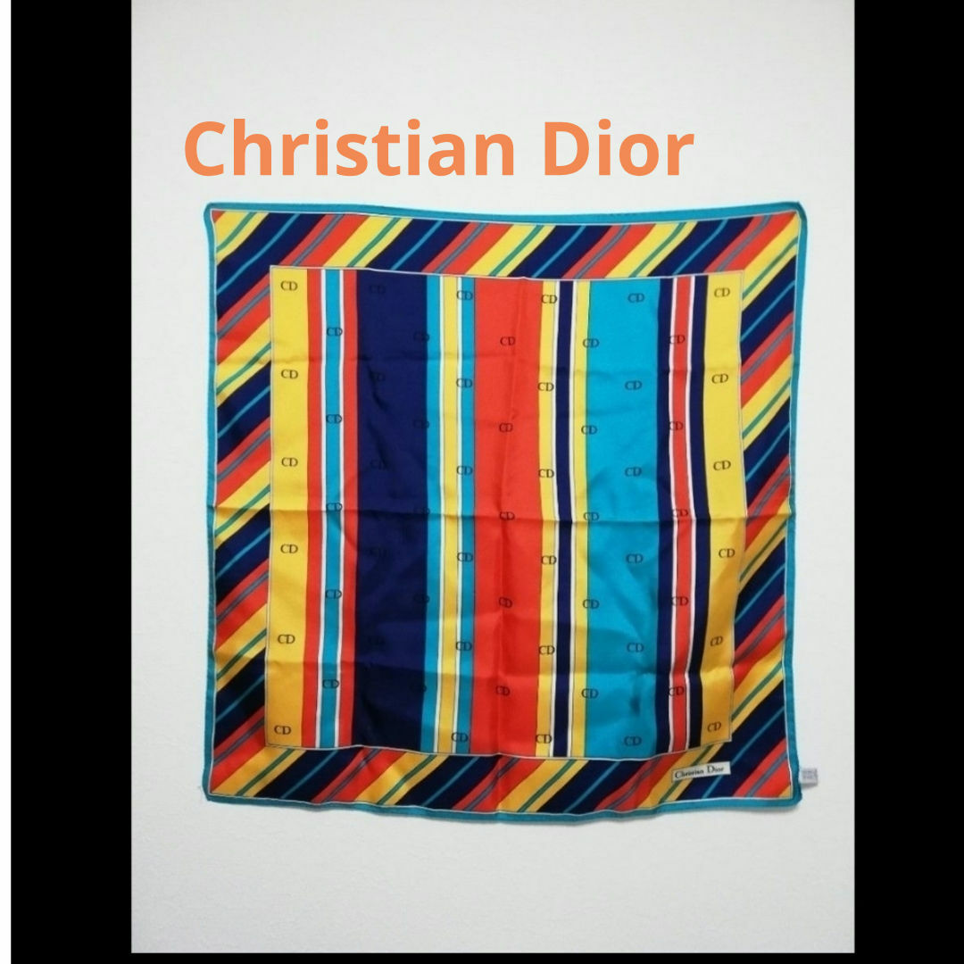 Christian Dior(クリスチャンディオール)のChristian Dior シルクスカーフ レディースのファッション小物(バンダナ/スカーフ)の商品写真