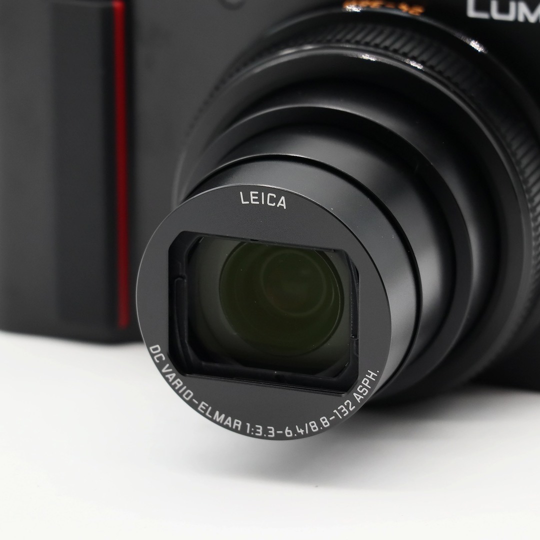 Panasonic(パナソニック)のPanasonic LUMIX DC-TX2D-K ブラック スマホ/家電/カメラのカメラ(コンパクトデジタルカメラ)の商品写真