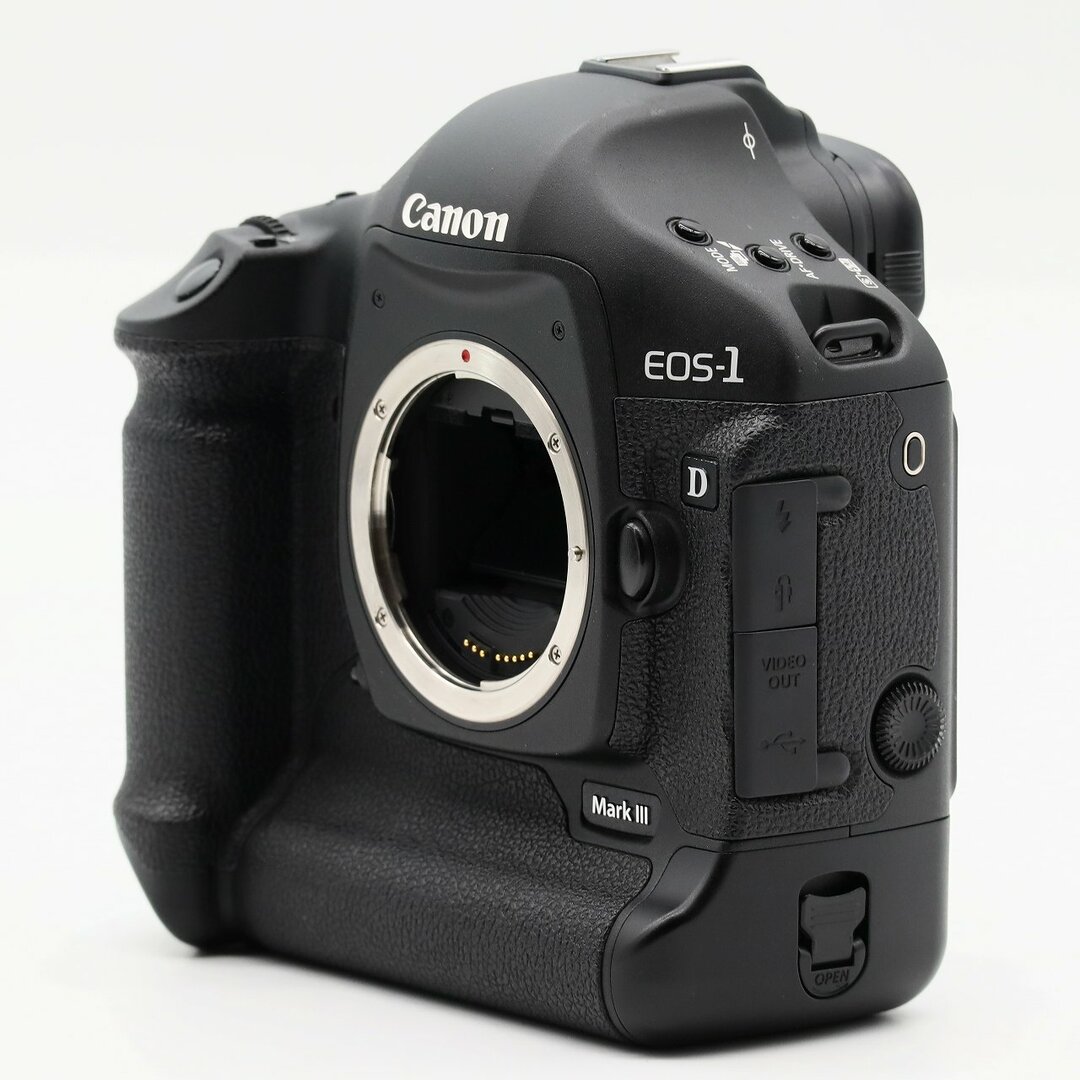 Canon(キヤノン)のCanon EOS-1D MarkIII スマホ/家電/カメラのカメラ(デジタル一眼)の商品写真