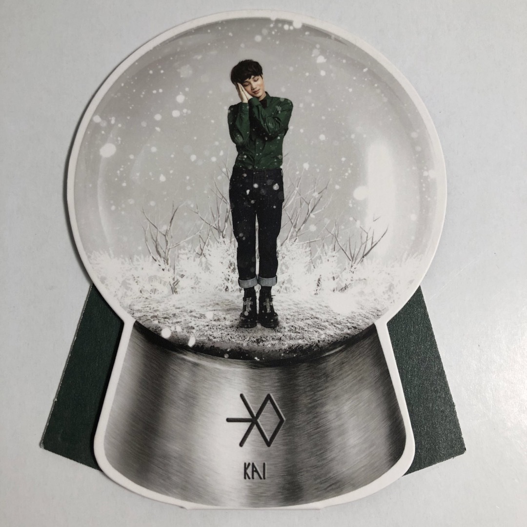 EXO(エクソ)のEXO 12月の奇跡 韓国語版 ＋ 中国語 アルバムセット エンタメ/ホビーのCD(K-POP/アジア)の商品写真
