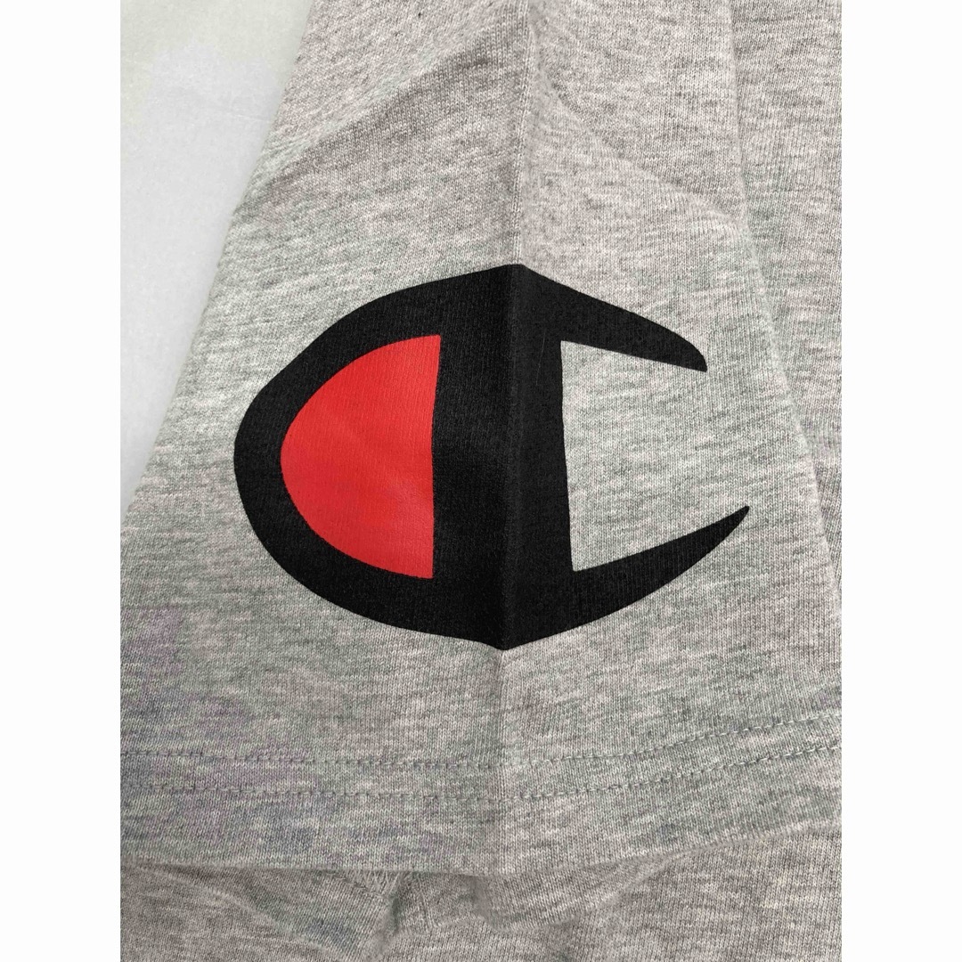 Champion(チャンピオン)の【新品未使用】CHAMPIONメンズ半袖コットン丸首Tシャツ M グレー メンズのトップス(Tシャツ/カットソー(半袖/袖なし))の商品写真