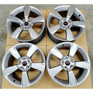 スバル(スバル)の【美品】スバル WRX STI 純正 18インチ 8.5J ホイール 4本(ホイール)