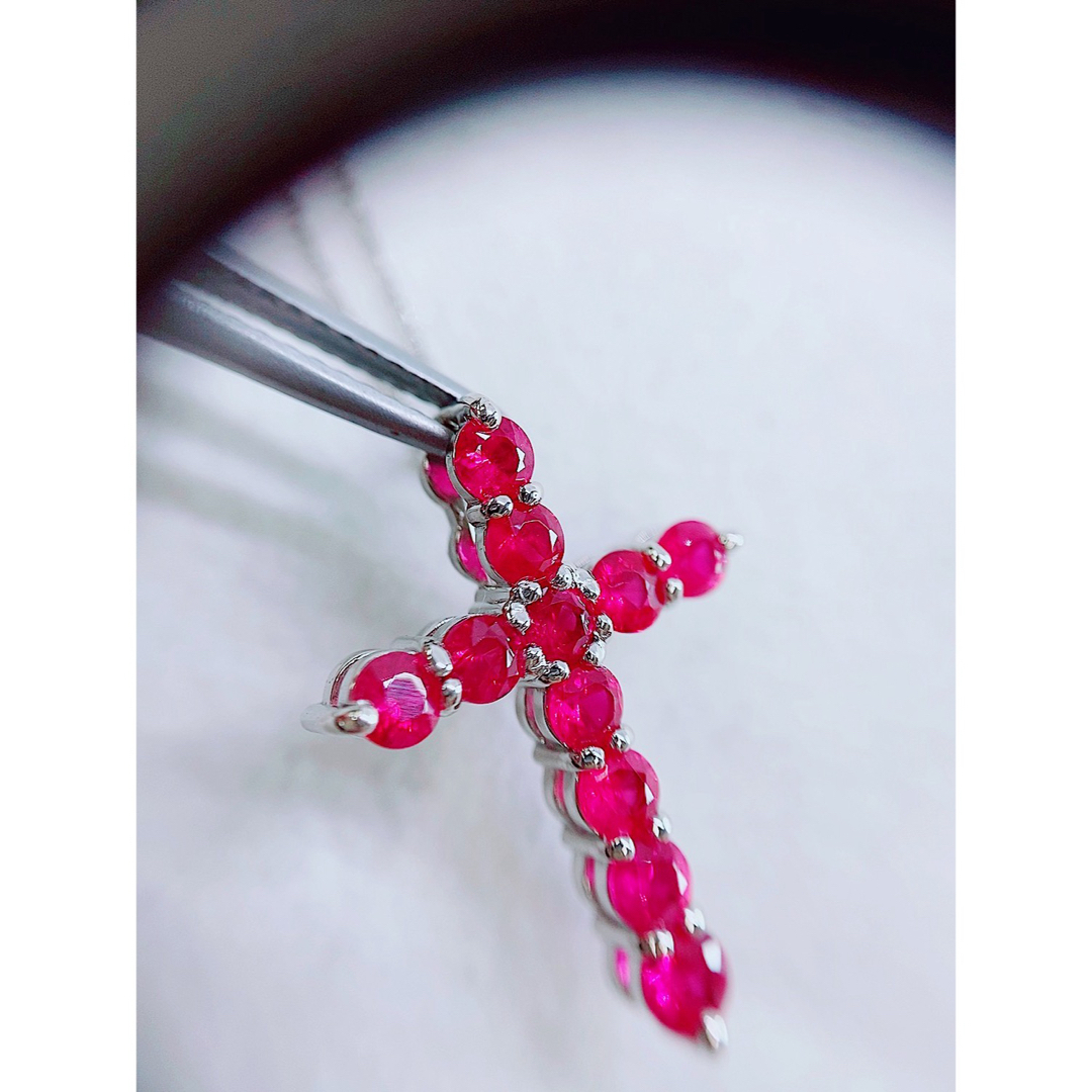 ★1.40ct★✨ルビークロスプラチナペンダントネックレス45cm レディースのアクセサリー(ネックレス)の商品写真