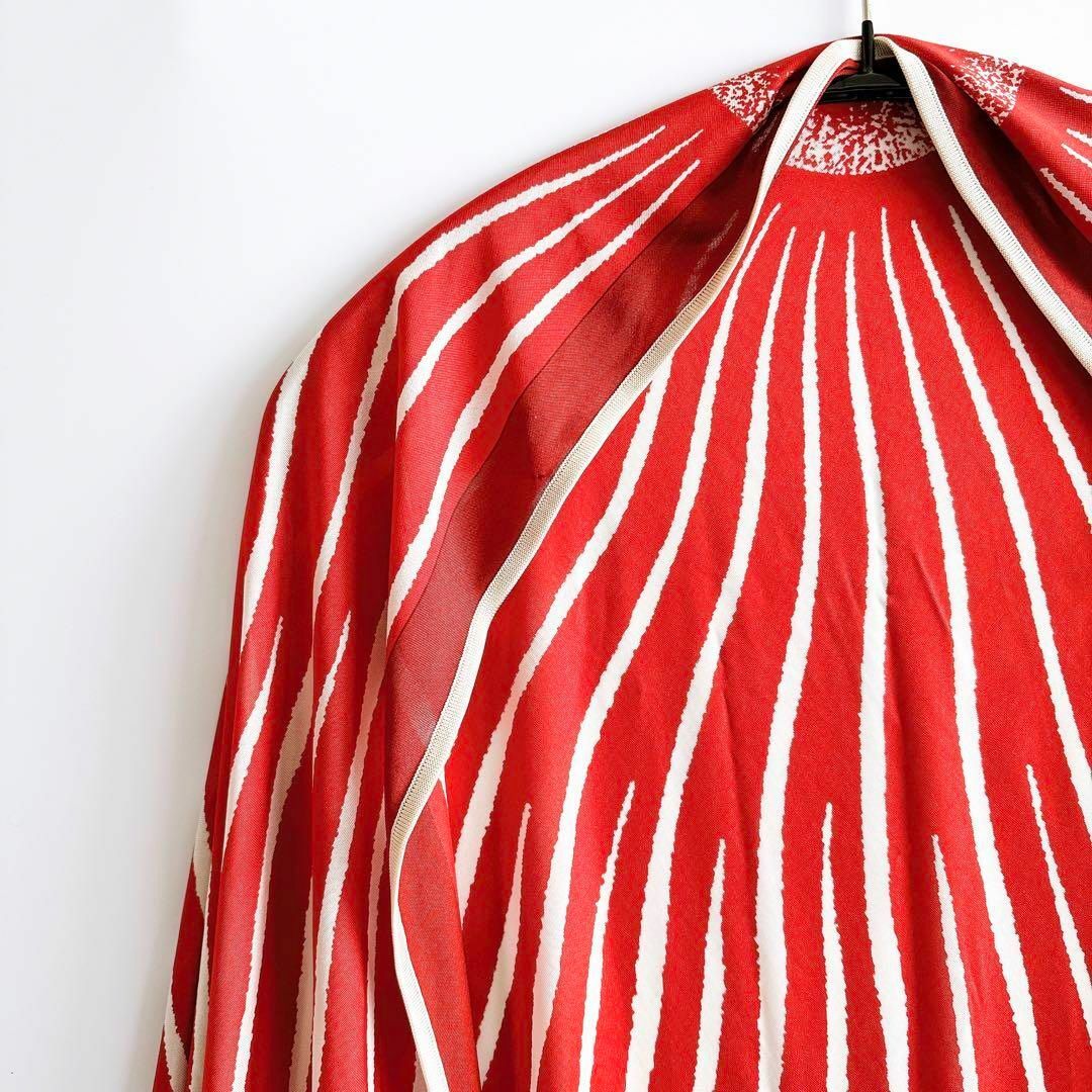 Hermes(エルメス)のエルメス スカーフ ポワンティエ トライアングル 太陽柄 レディース 赤 橙 白 レディースのファッション小物(バンダナ/スカーフ)の商品写真
