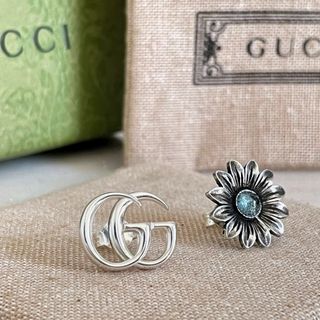 グッチ(Gucci)の極美品☆GUCCI グッチ シルバー925 ピアス ペア オフディアGG 花(ピアス)