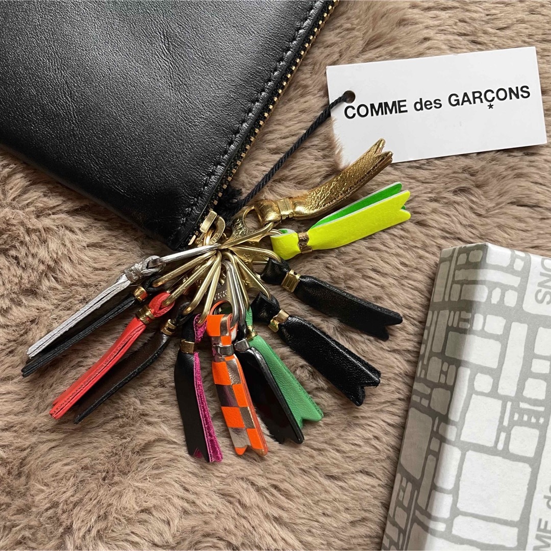 WALLET COMME des GARCONS(ウォレットコムデギャルソン)の新品・即発【comme des garcons】マルチプル　Lジップパース レディースのファッション小物(財布)の商品写真