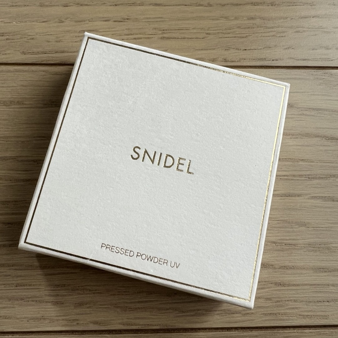 SNIDEL(スナイデル)のsnidelプレストパウダー UV n  フェイスパウダー コスメ/美容のベースメイク/化粧品(フェイスパウダー)の商品写真