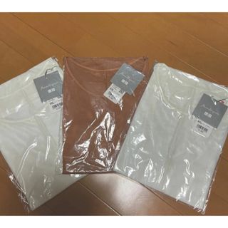 ユニクロ(UNIQLO)のUNIQLO【新品】シアータンクトップ　XXL×3枚セット　(タンクトップ)