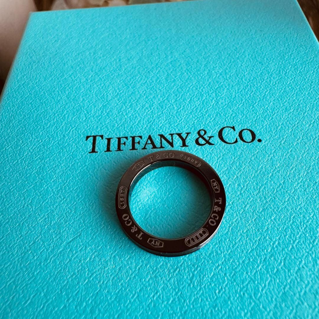 Tiffany & Co.(ティファニー)の◇ティファニー◇ 1837 チタニウム チタン リング 指輪 ブラック ブランド メンズのアクセサリー(リング(指輪))の商品写真