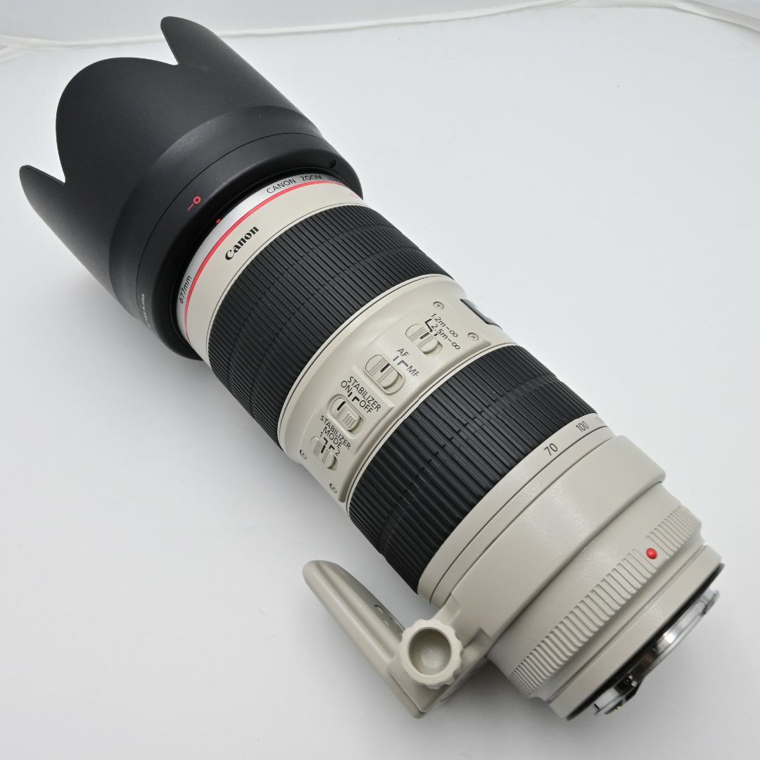 Canon 望遠ズームレンズ EF70-200mm F2.8L IS II USM フルサイズ対応 スマホ/家電/カメラのカメラ(レンズ(ズーム))の商品写真