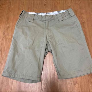 ディッキーズ(Dickies)の美品　ディッキーズ　ハーフパンツ　メンズ　ストリート　ベージュ(ショートパンツ)